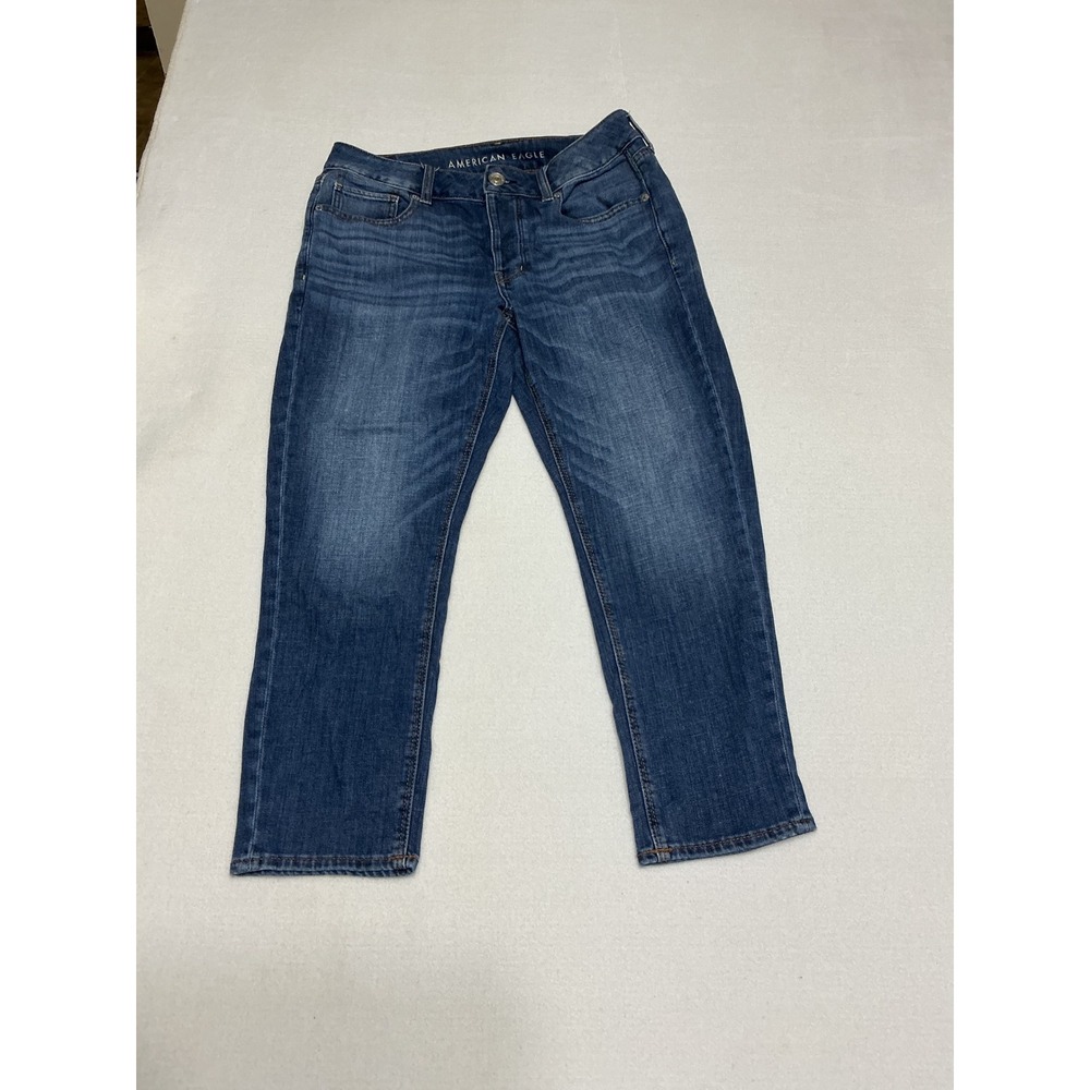 American Eagle Womens Jeans 6 X-Short Medium Wash Straight Leg Denim 0601